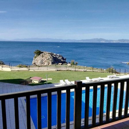 Apartament Magnifiques Vistes- Port De Rei L' Escala Esterno foto