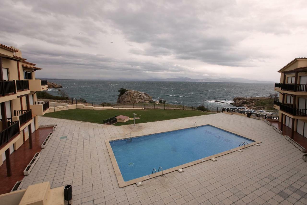 Apartament Magnifiques Vistes- Port De Rei L' Escala Esterno foto