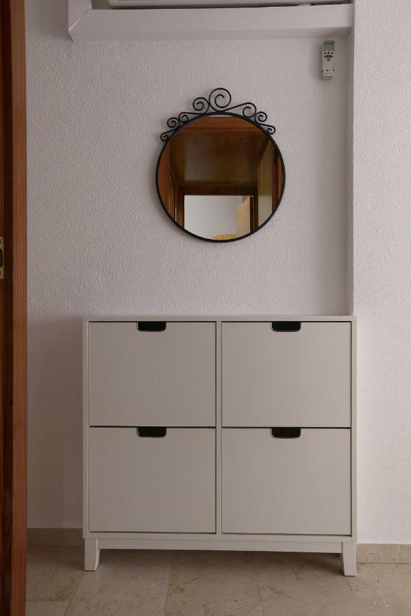 Apartament Magnifiques Vistes- Port De Rei L' Escala Esterno foto