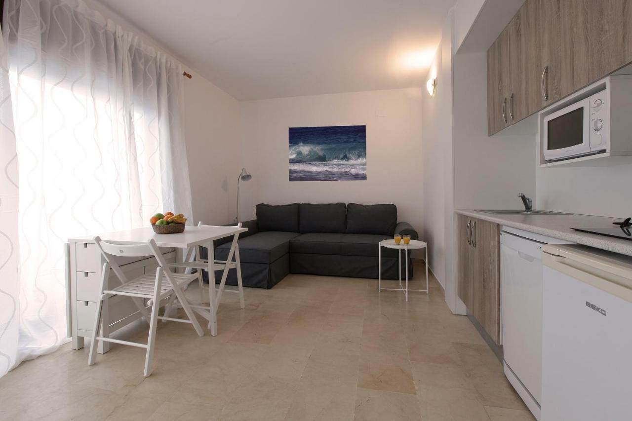 Apartament Magnifiques Vistes- Port De Rei L' Escala Esterno foto