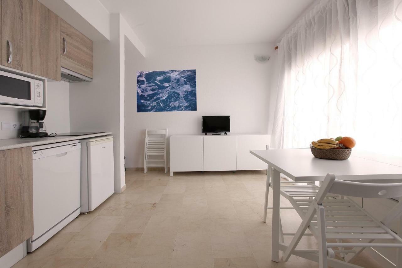 Apartament Magnifiques Vistes- Port De Rei L' Escala Esterno foto